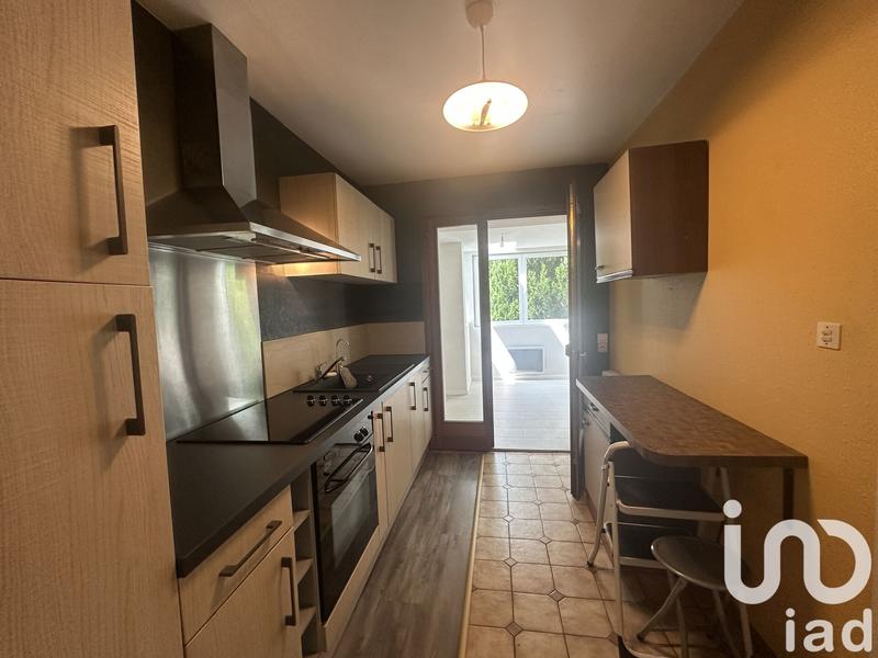 Appartement - 92 m² - 4 pièces