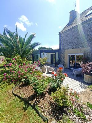 Maison - 180 m² - 7 pièces