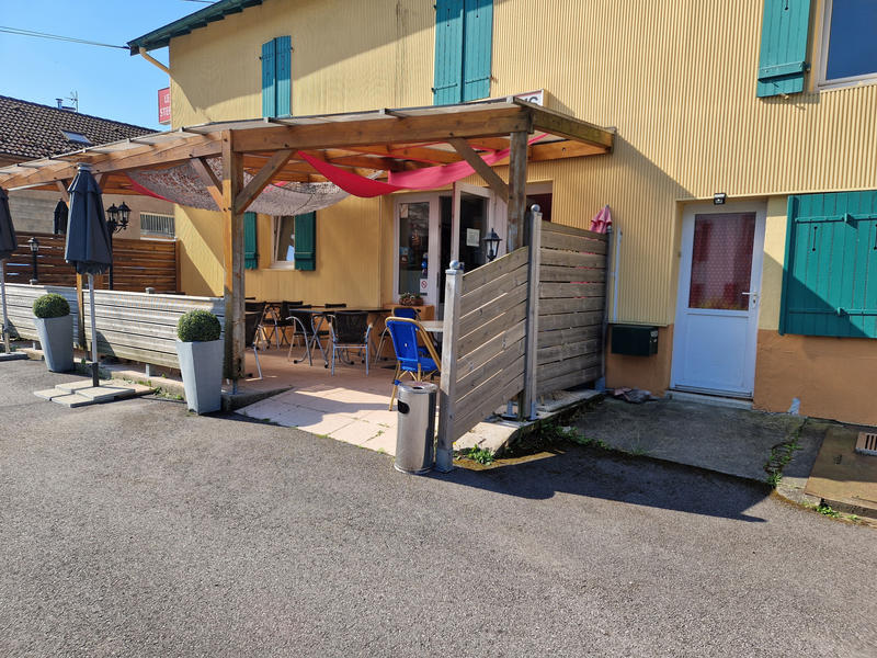 Fonds de commerce - Magasins - 157 m²