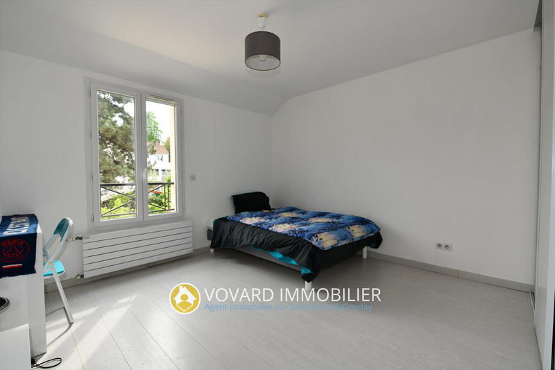 Maison - 179 m² - 7 pièces