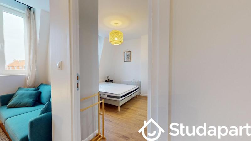 Chambre - 9 m² - 1 pièce