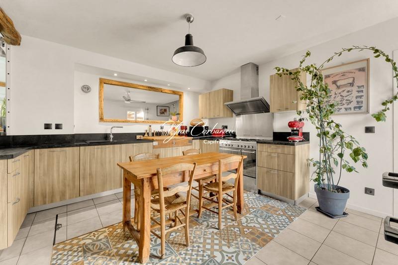 Maison - 158 m² - 5 pièces