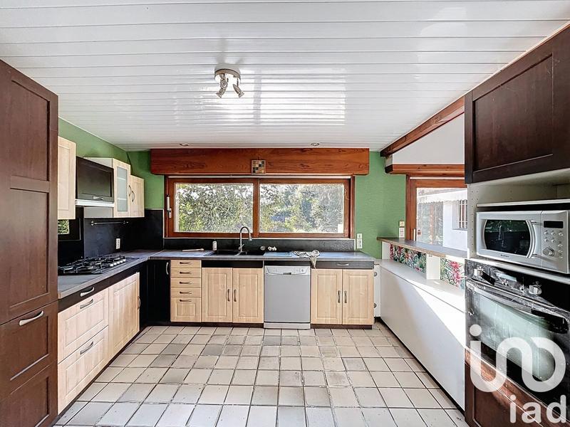 Maison - 260 m² - 5 pièces