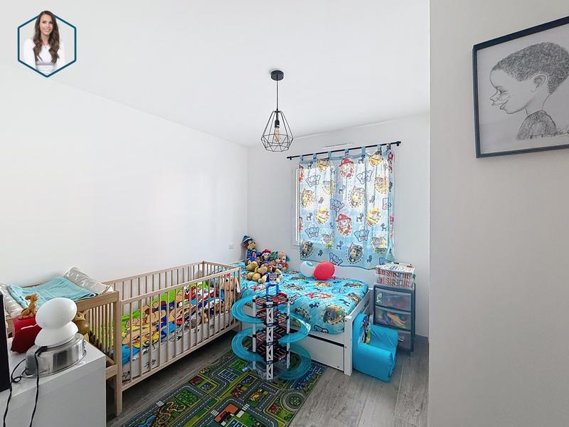 Maison contemporaine - 100 m² - 4 pièces