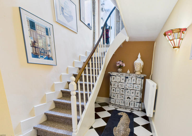 Maison - 147 m² - 7 pièces