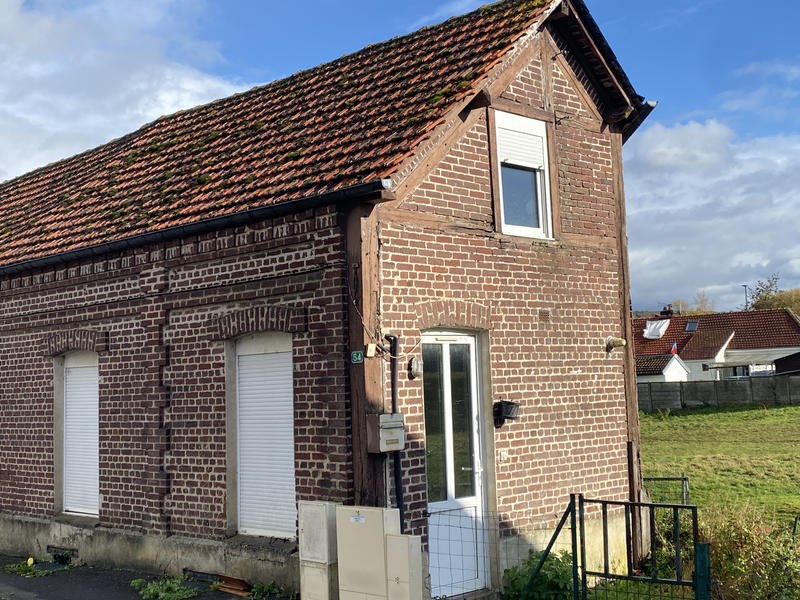 Maison - 230 m² - 8 pièces