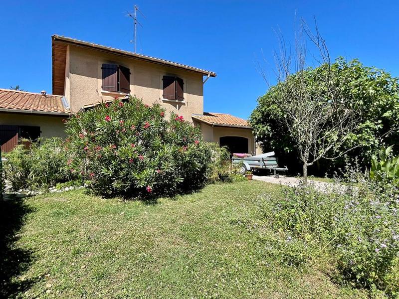 Maison - 106 m² - 6 pièces