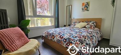 Chambre - 11 m² - 1 pièce