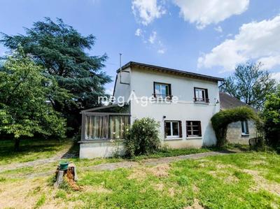 Maison - 140 m² - 7 pièces