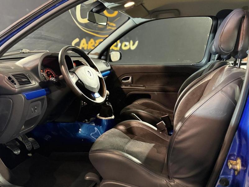 Renault Clio II Phase 2 V6 3.0i 255ch n°18/1309, Régulateur de vitesse, Climatisation, Feux xénons