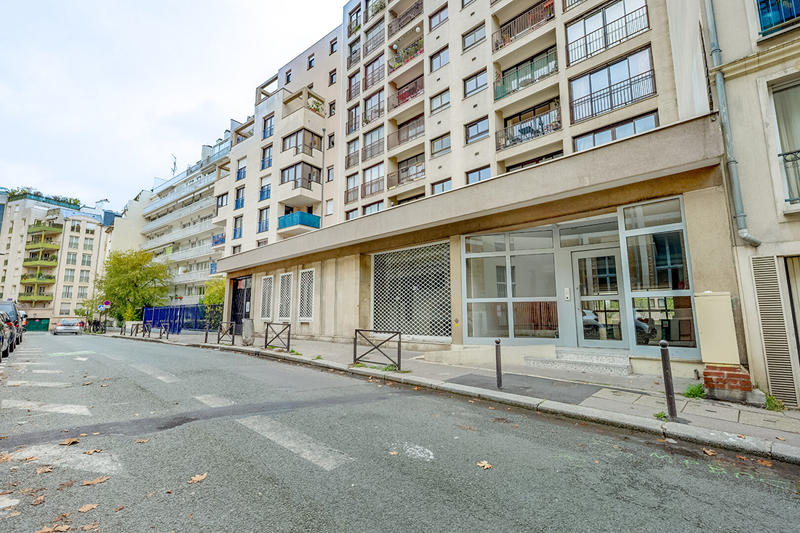 Local commercial - 136 m²