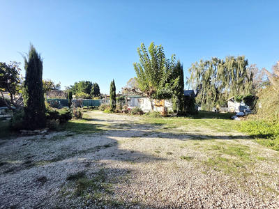 Terrain - 840 m²