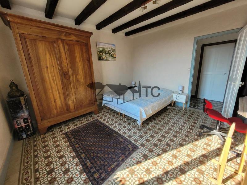 Maison - 268 m² - 6 pièces