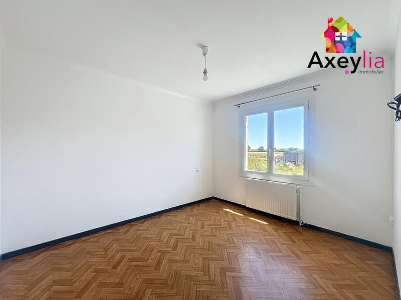 Maison - 80 m² - 4 pièces