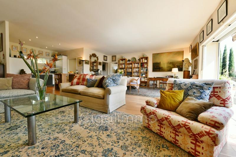 Villa - 150 m² - 4 pièces