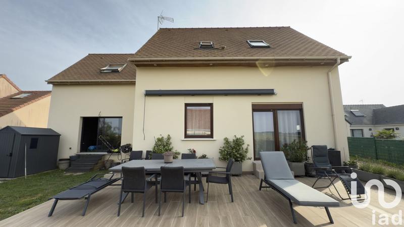 Maison - 92 m² - 5 pièces