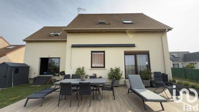 Maison - 92 m² - 5 pièces