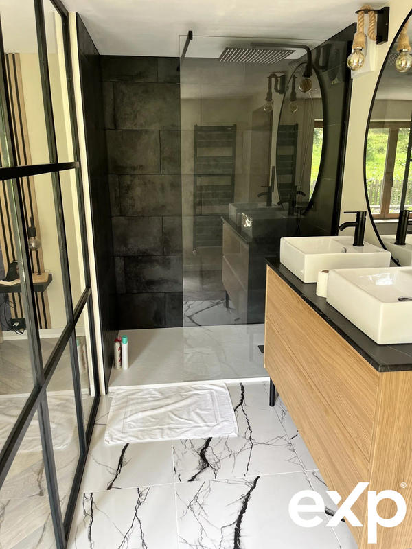 Maison - 126 m² - 5 pièces