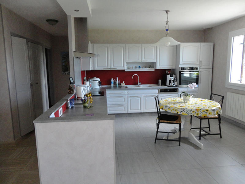 Maison - 215 m² - 7 pièces