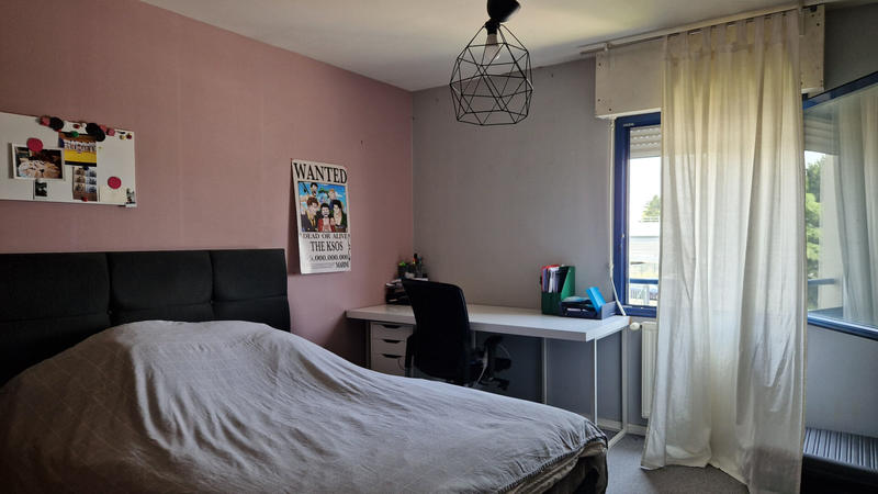 Appartement - 100 m² - 4 pièces