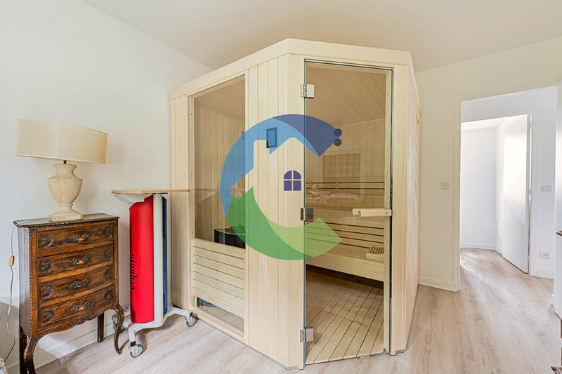 Maison - 125 m² - 6 pièces