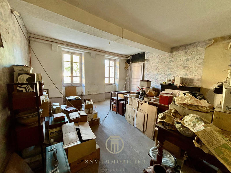 Maison - 275 m² - 5 pièces