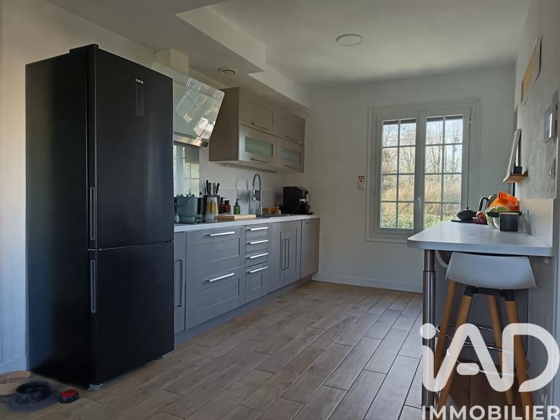 Maison - 93 m² - 6 pièces