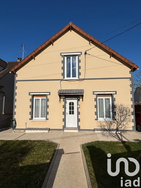 Maison - 121 m² - 6 pièces