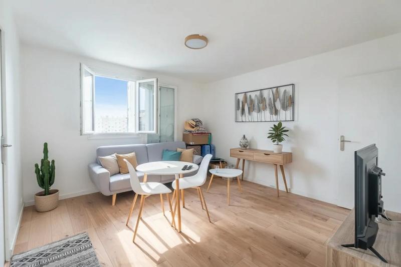 Appartement - 64 m² - 4 pièces