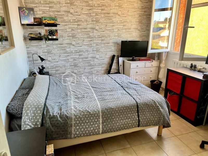 Maison - 93 m² - 5 pièces