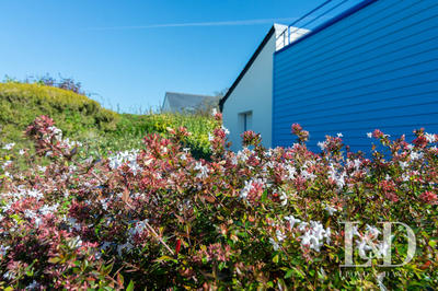 Maison contemporaine - 204 m² - 6 pièces