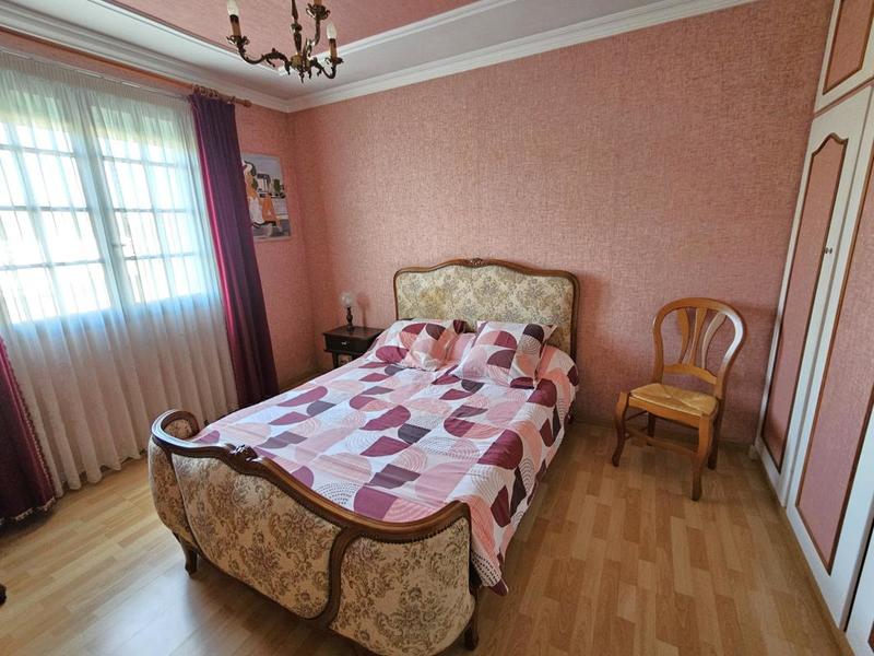 Maison - 92 m² - 4 pièces