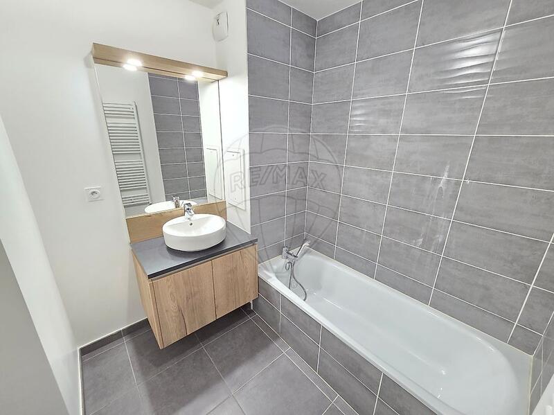 Appartement - 61 m² - 3 pièces