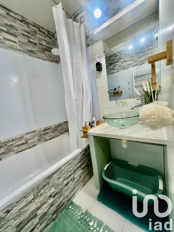 Maison de village - 93 m² - 3 pièces