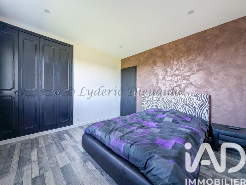 Maison - 177 m² - 5 pièces