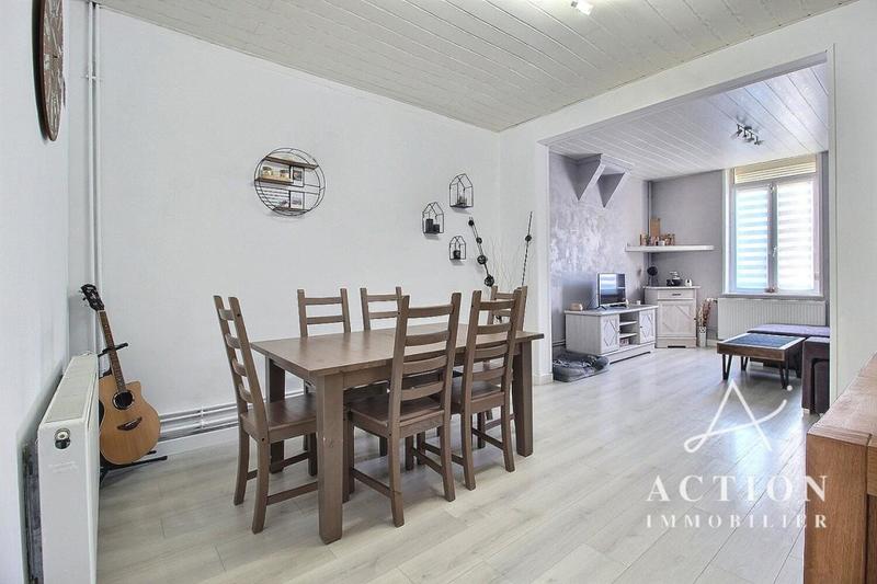 Maison - 96 m² - 4 pièces