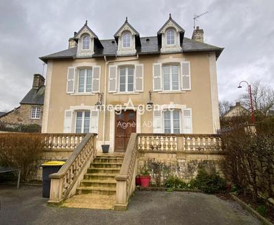 Maison - 123 m² - 6 pièces