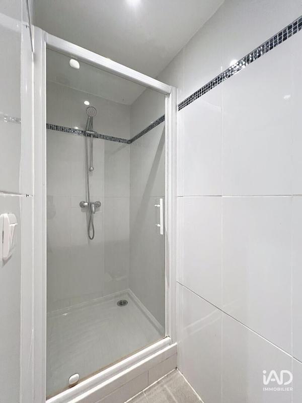 Local commercial - 330 m²