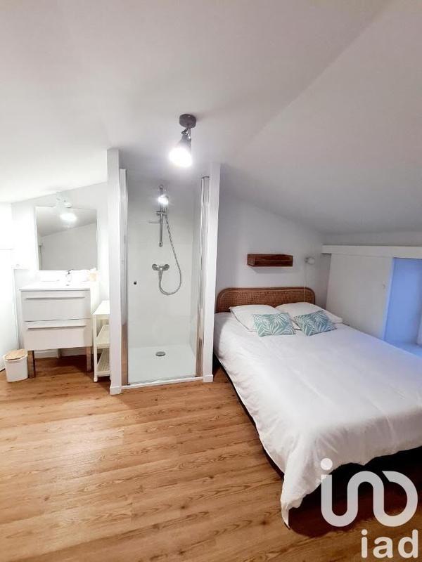 Maison - 167 m² - 12 pièces