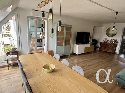 Appartement - 107 m² - 4 pièces