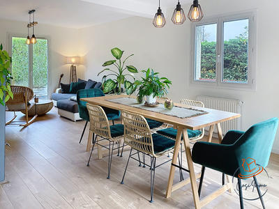 Maison - 100 m² - 5 pièces