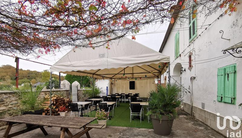 Local commercial - 299 m²