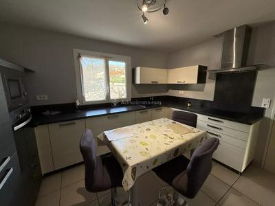 Maison - 102 m² - 5 pièces