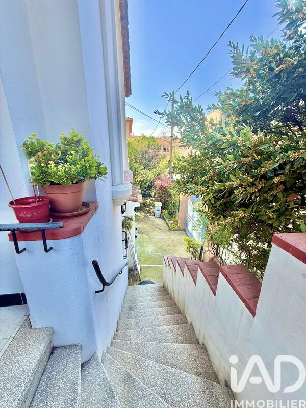 Maison - 151 m² - 7 pièces