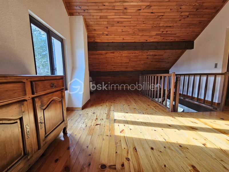 Maison - 150 m² - 8 pièces