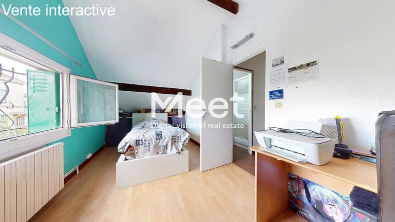 Maison - 97 m² - 5 pièces