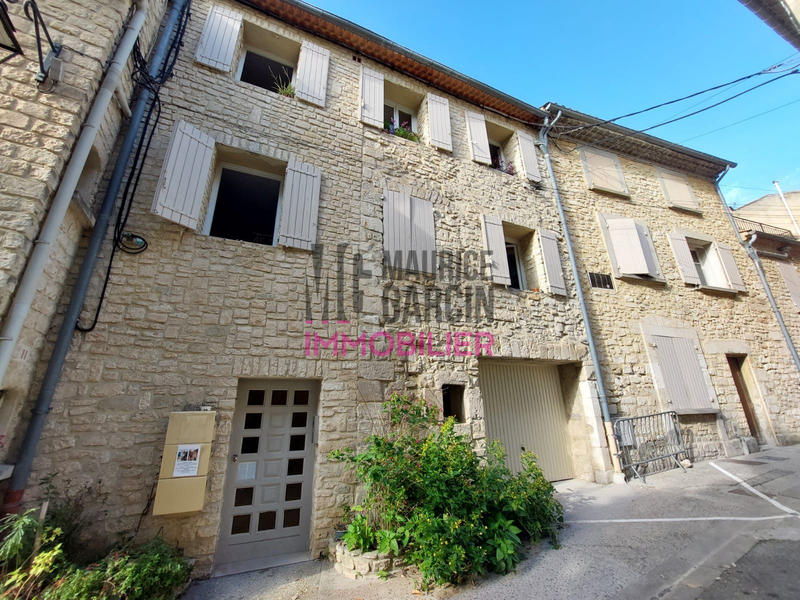 Appartement - 85 m² - 3 pièces