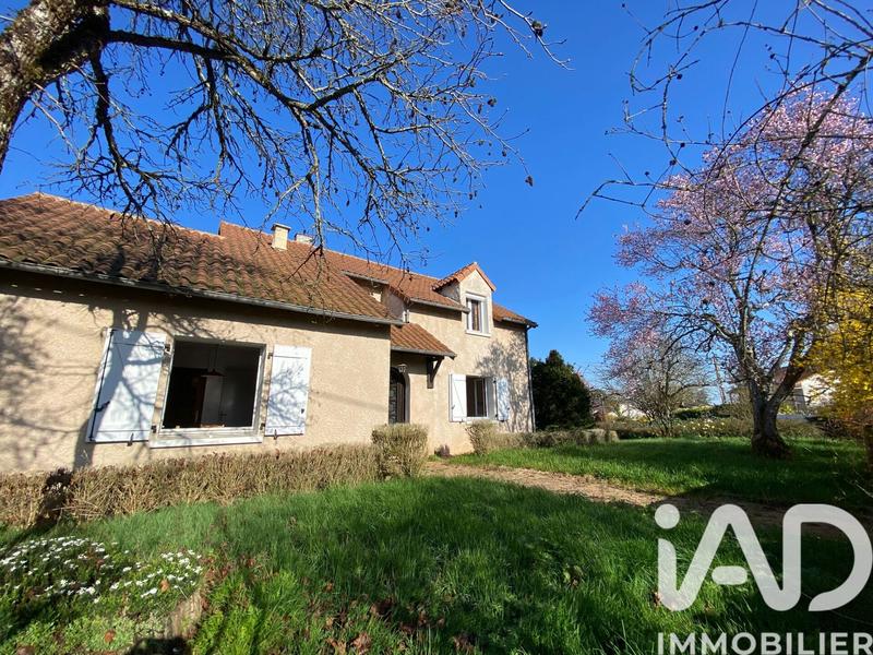 Maison - 140 m² - 7 pièces