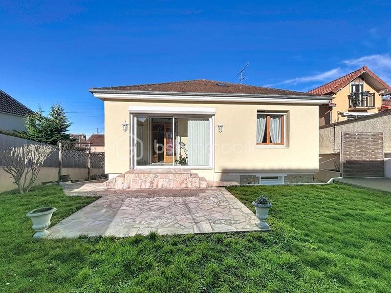 Villa - 107 m² - 4 pièces