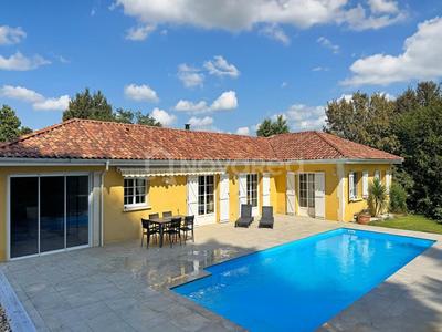 Maison - 174 m² - 7 pièces